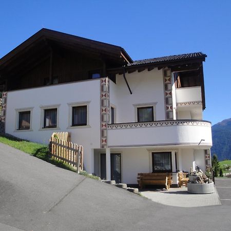 Gut Sonnbichl Hotel Ладис Екстериор снимка