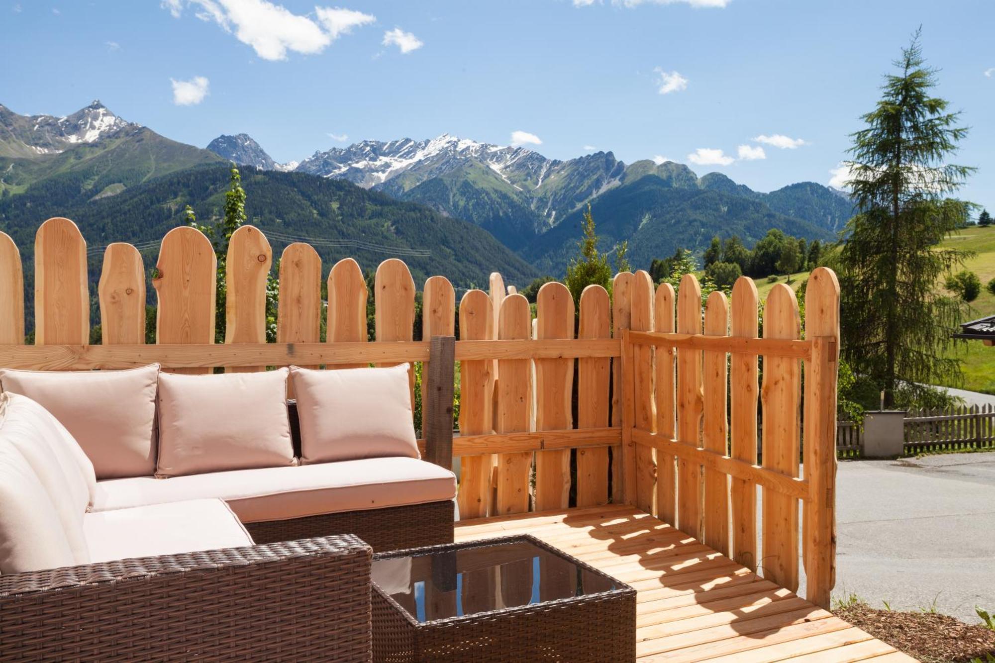Gut Sonnbichl Hotel Ладис Екстериор снимка