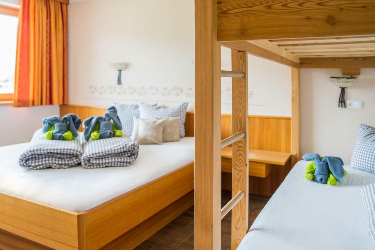 Gut Sonnbichl Hotel Ладис Екстериор снимка